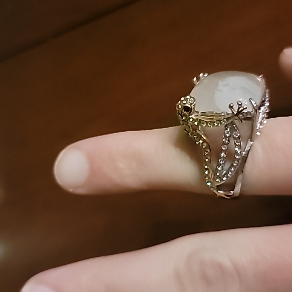 Pink stone, green frog, ring